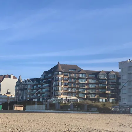 De Witte Berg Met Zonnig Zeezicht & Uniek Terras! Апартаменты