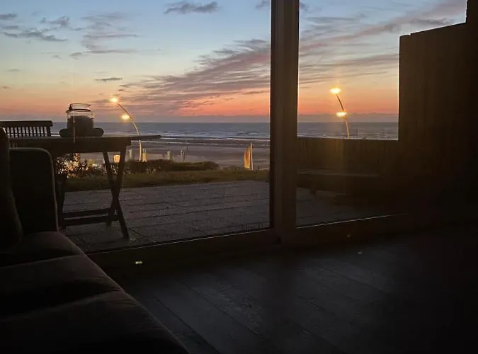 De Witte Berg Met Zonnig Zeezicht & Uniek Terras! De Panne