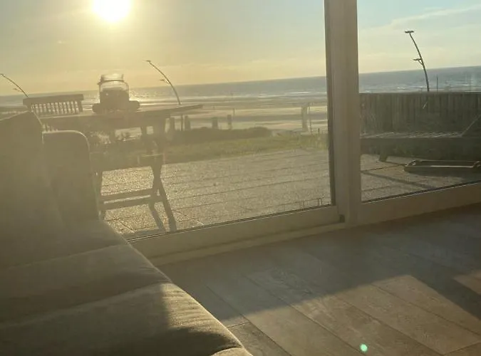 Apartment De Witte Berg Met Zonnig Zeezicht & Uniek Terras! De Panne